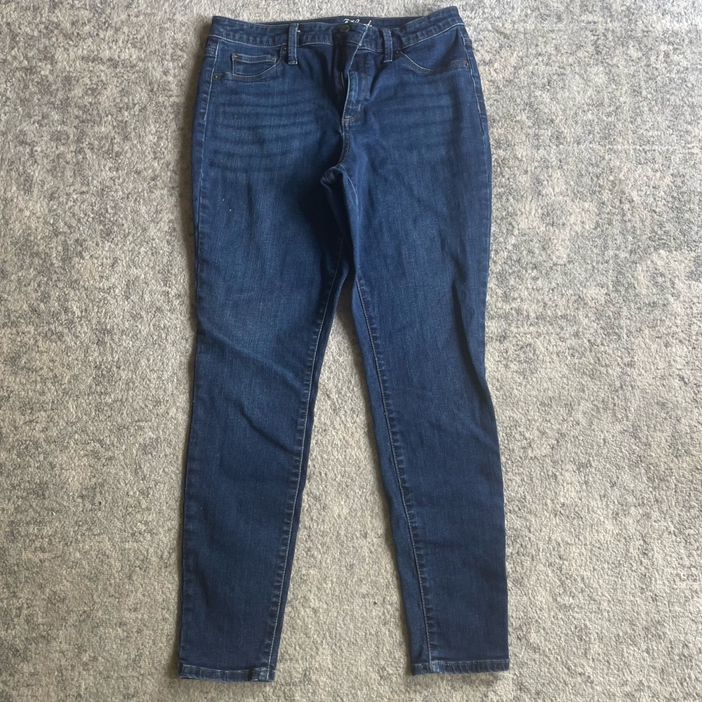 Universal Thread High Rise Jegging Jeans